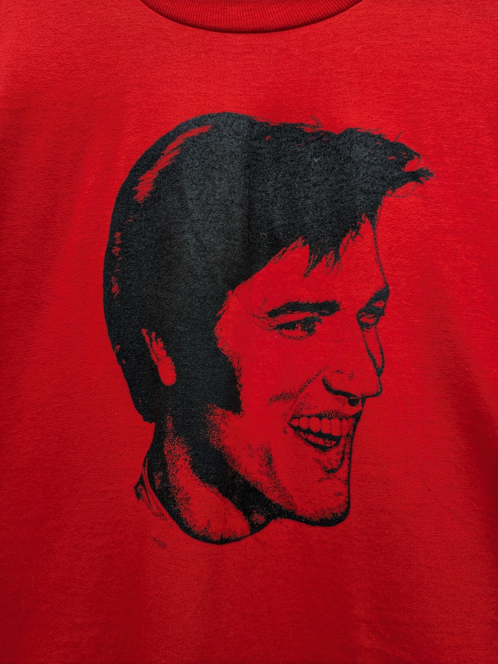 Vintage Elvis Red Men’s T-Shirt - Picture 3 of 5